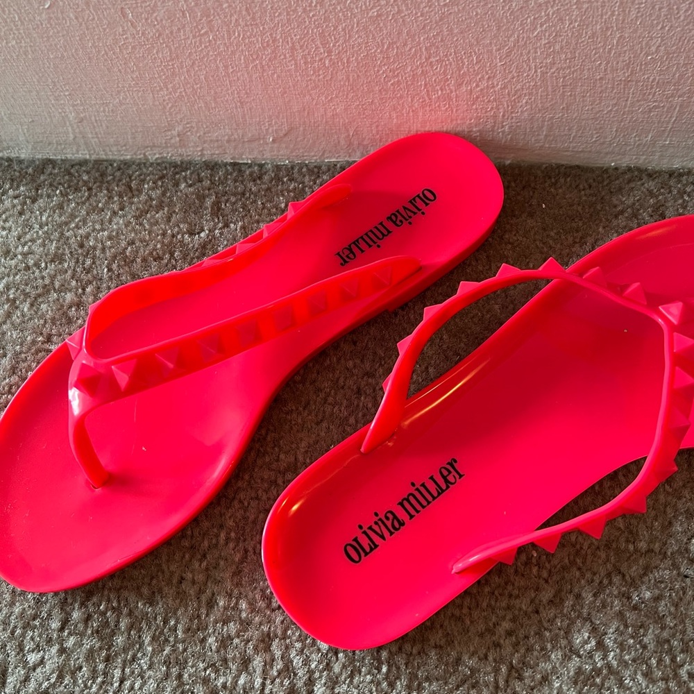 Olivia Miller sandals